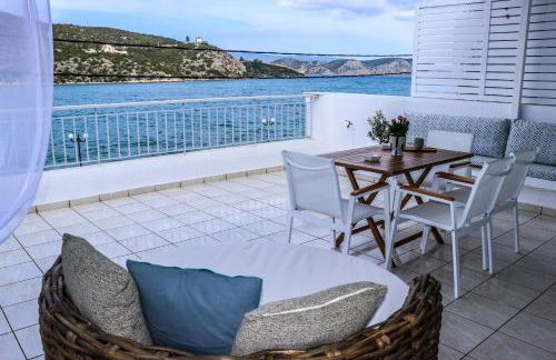 Grand Bleu Apartments & Villas - Photo 40