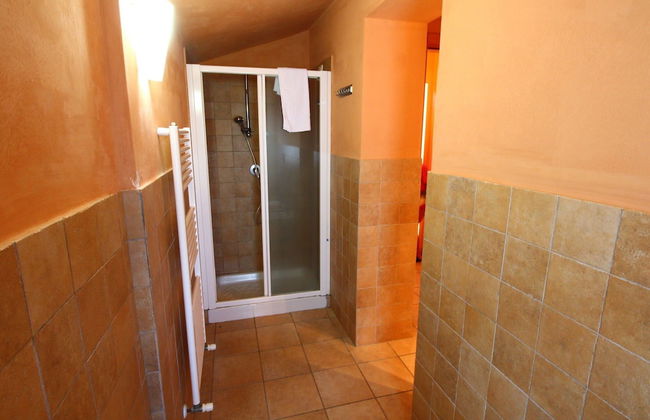 Spacious Farmhouse near Montalto di Castro with Shared Pool - Foto 10