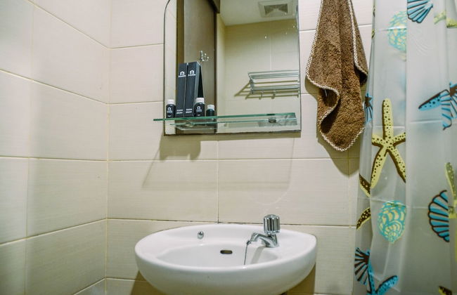 Nice And Warm 1Br At Belmont Residence Puri Apartment - Foto 15