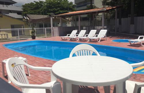 DK3 - CaSA COM 3 SUITES COM PISCINA BRUNO KLEMTZ - Photo 4