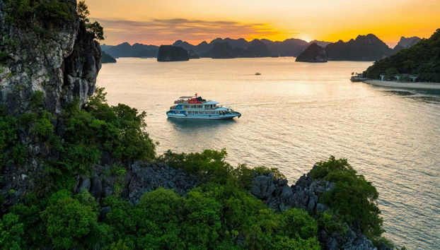 Ha Long Bay Day Trip - Photo 5