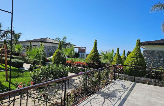 Serene Three-bedroom Retreat in Unforgettable Setting - Foto 37