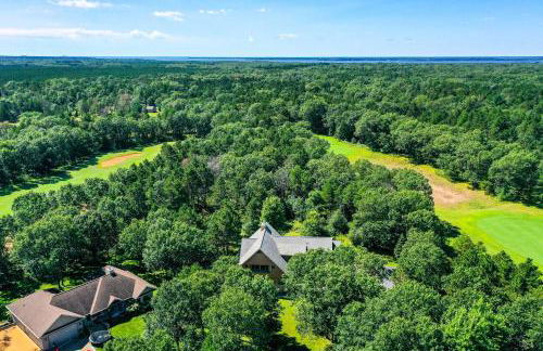 Nekoosa Golf Course Retreat with Hot Tub! - Foto 44