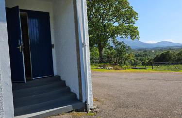 Old School, Spean Bridge - fun, friendly, relaxed - Photo 16