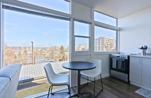 Historic Modern Apartment Park Free w DT Views - Foto 3