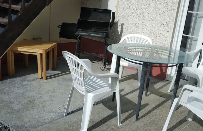 Spacious 6-bed House 10 Minutes From Knock Airport - Photo 36