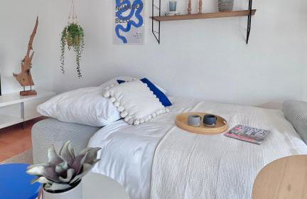 TIMELESS APARTMENT: FREE PARKING + BALCONY - Foto 11