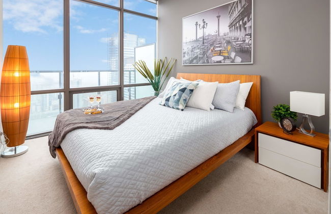 QuickStay Two-Bedroom Condo - Photo 6