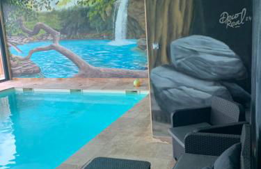 Logement 4 personnes avec piscine intérieure 31 degrés zoo de la FLECHE 24 h du Mans - Photo 3