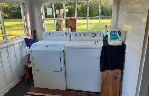 Charming Cottage on a City Farm! - Foto 12