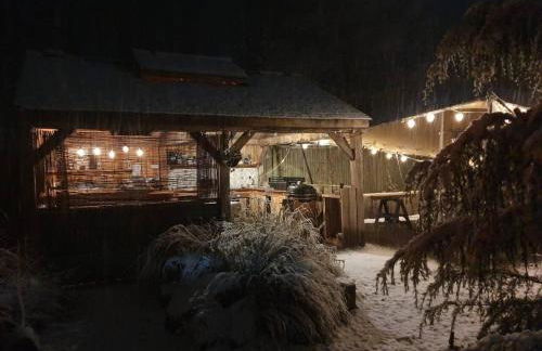 Sutton Coldfield 2-Bed Caravan Parking & Bar-B-Q - Foto 20