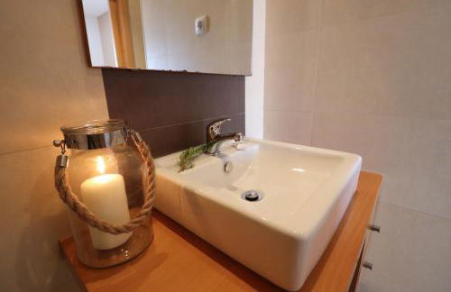 3-bed Townhouse With Pool in Albufeira Balaia - Foto 50