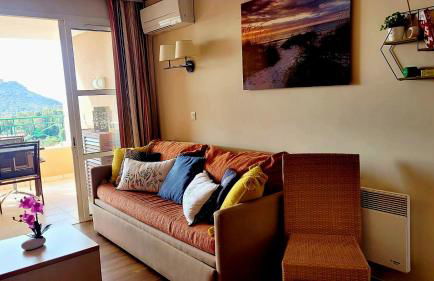 Huuummm c'est là ! Beau T2 Cap Estèrel Village avec Clim ! - Foto 7