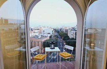 Premium refurbished apartment in Barcelona city center - Photo 3