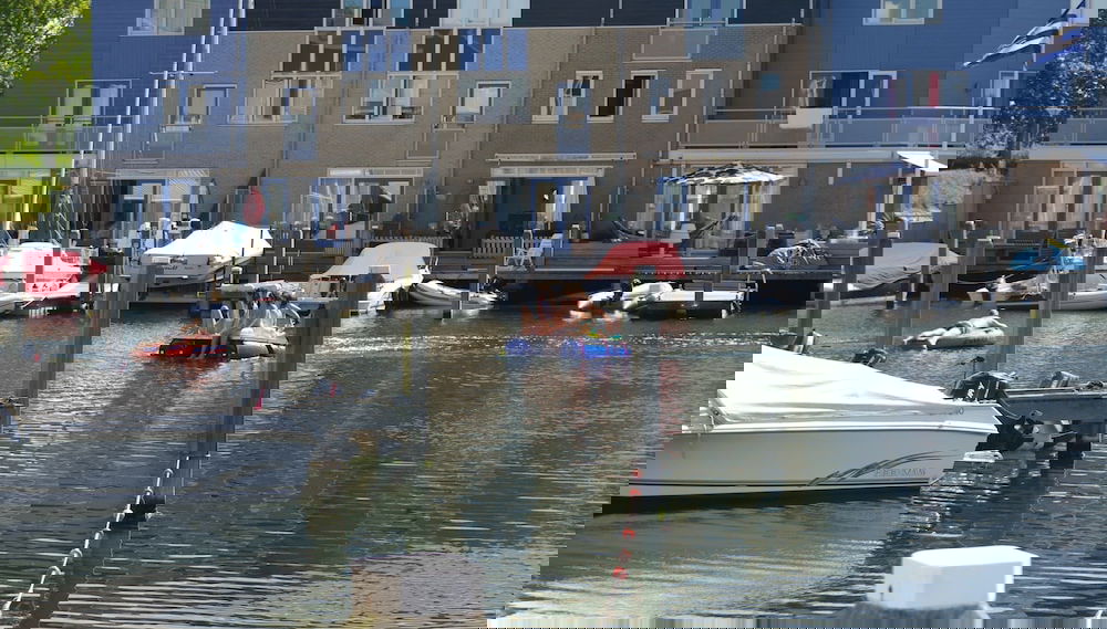 Waterhome With Private Jetty - Foto 1, Profilbild