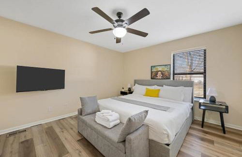 Zen Cottage with Private Parking ABODEbucks - Foto 10