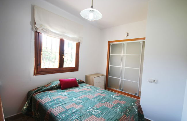 Private & Luxurious Villa With Pool - Lots of Space & Short Walk to the Sea - Foto 4