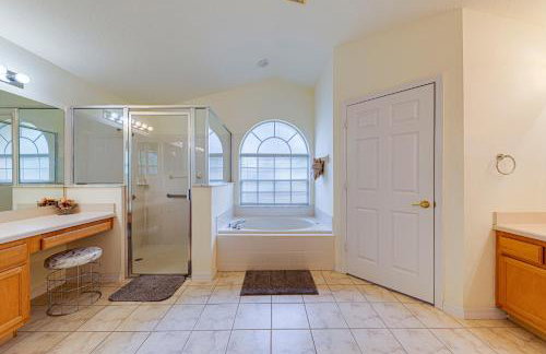 514 - Make Yourself at Home on our Private Pool Deck with Spa - Photo 33