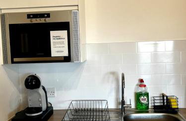 Chic 2-bed Flat - Coop Live & Ethiad - Foto 10