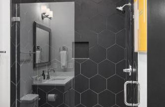 Home with Rooftop Deck & Garage, 2 miles to Downtown Broadway - Foto 12