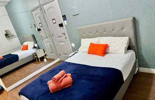 Acogedor estudio a 700 metros de la playa de Copacabana - Foto 1