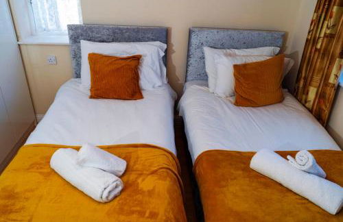 Homely 2Bed Apt Bletchley Milton Keynes Contractors & Vacationers - Foto 11