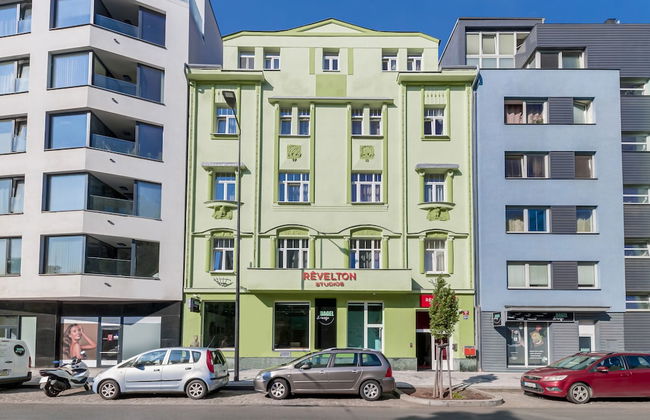 Revelton Studios Prague - Foto 60
