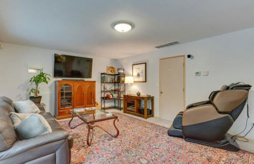 Pet and Family Friendly Bonney Lake Home Game Room - Foto 13