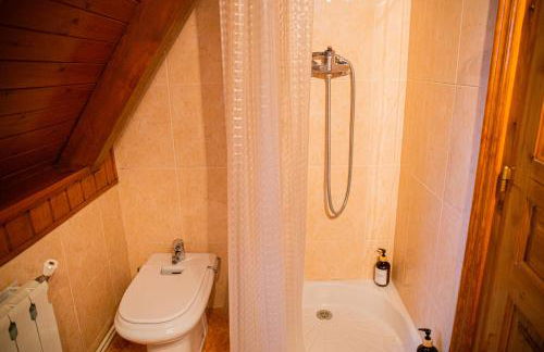 Baqueira Cozy & Spacious Home in Unha, Mountain Views, Near Ski Slopes - Foto 35