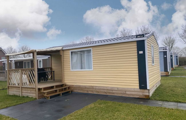 Comfortable Chalet With Microwave, on a Holiday Park 1 km. From the Beach - Photo 35