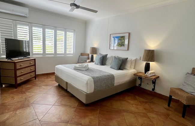 BeachView Apartments at Villa Paradiso - Photo 13