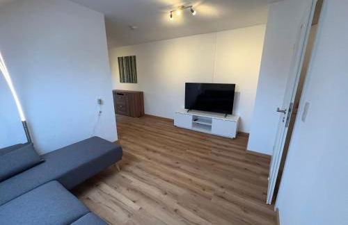 Schöne NEU Renovierte Ferienwohnung - Foto 9