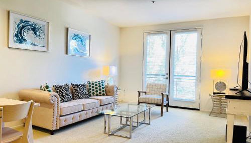 Luxury Irvine 2Bedrooms 2Bathrooms kitchen Pool apartment - Foto 5