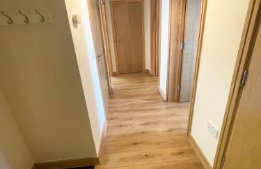 Blue Sky Apartments@Guildford Town Centre - Foto 7