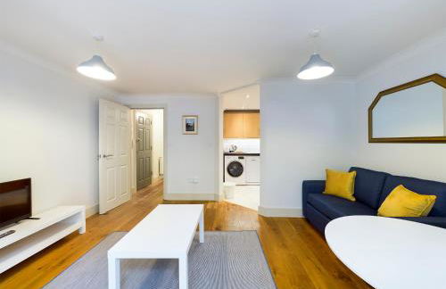 Redhill town centre apartment by Livingo - Foto 10