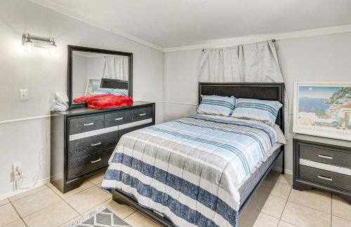 Work, Play and Relax Home with Yard in Lancaster! - Foto 10