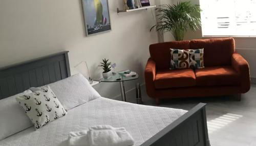 River Studio Sleeps 2 with Parking & Dog Friendly - Foto 2