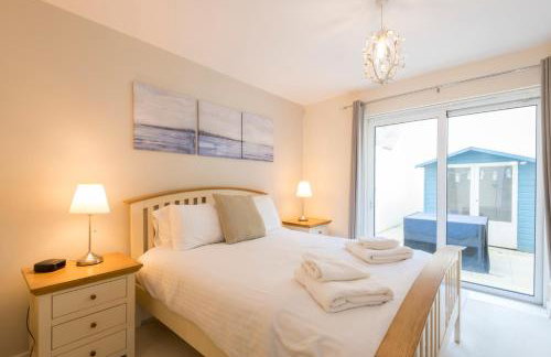 The Beach House & Porth Sands Apartments - Photo 132