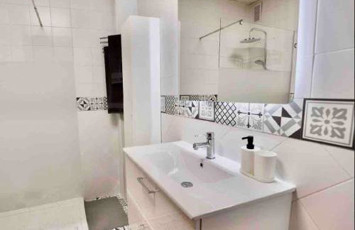 Precioso estudio con parking - Foto 18