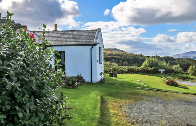 2 bedroom House in Isle with garden - Photo 14