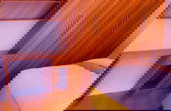 Or Tambo Airport Holiday Home - Photo 9