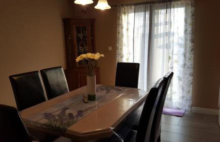 Gloria Ivana - Foto 1