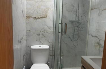 Elegant Getaway - Spacious 3 Bedroom Apartment -Lisbon Baixa da Banheira - Foto 8