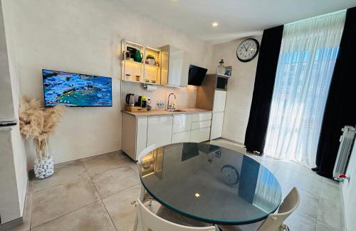 RifReady Apartment con posto auto vicino a AOU Careggi, Meyer, Polo UniFi - Photo 12