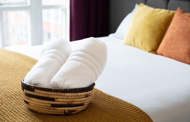 High Street Town House - Photo 2