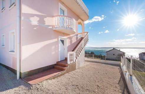 2 Bedroom Nice Apartment In Rtina - Photo 2