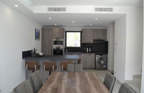 ETOILE DU BERGER Saint Aygulf 3 Villas et 4 appartements jardin individuel et piscine chauffée en saison - la mer et les plages 450 m - Foto 12