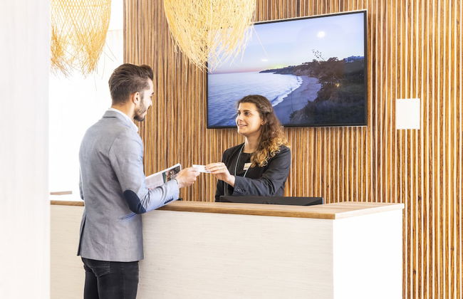 Clube Maria Luisa - Foto 2