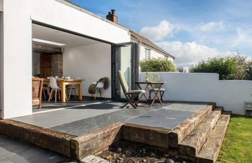 Luxury Cottage close to Cliffs & Surfing Beaches! - Photo 23