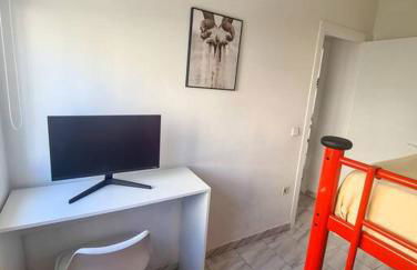 Nice beachside 2-BD apt near Barcelona - Foto 19